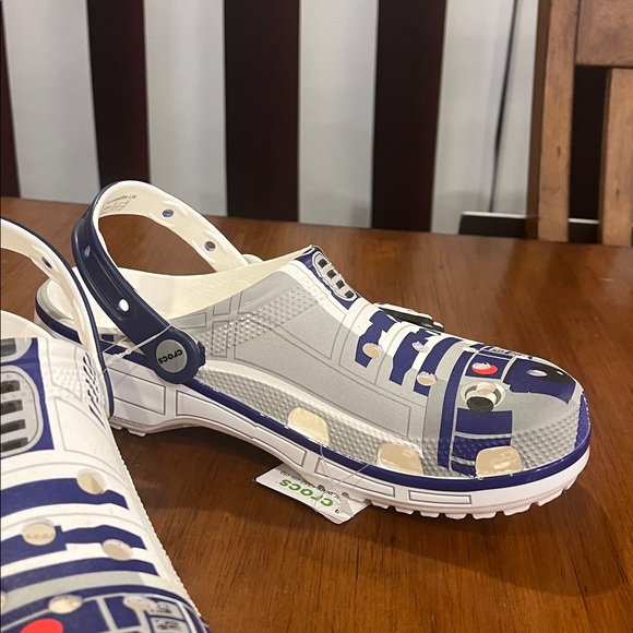 R2-D2 Crocs Shoes Clogs Sandals new R2D2 Mens Size 9 / Women’s Size 11 main image 10